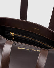 Load image into Gallery viewer, Classic Leather Bag 9002 in Brown
