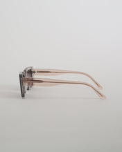 Load image into Gallery viewer, Kenzie Glasses in Haze