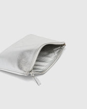 Load image into Gallery viewer, Gold Line Wallet 5100G in Silver
