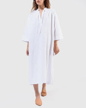 Load image into Gallery viewer, Shima Caftan in White Stripe
