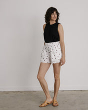 Load image into Gallery viewer, Printed Cotton Poplin Short in Egret
