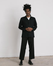 Load image into Gallery viewer, Linen Overshirt in Black
