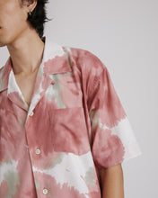 Load image into Gallery viewer, Biotope Shirt in Red
