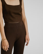 Load image into Gallery viewer, Petite Top in Earth
