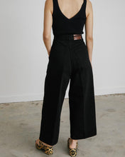 Load image into Gallery viewer, Ribbed V Neck Top in Black
