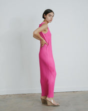 Load image into Gallery viewer, Dress JH910 in Magenta
