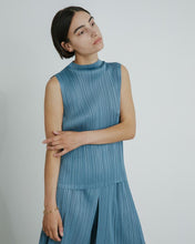 Load image into Gallery viewer, Top JK181 in Pastel Blue
