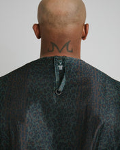 Load image into Gallery viewer, Mesh Bush Vest in Leopard
