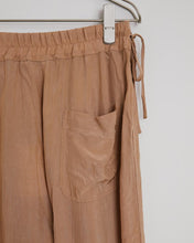 Load image into Gallery viewer, Pame Structured Fluid Trousers in Old Pink

