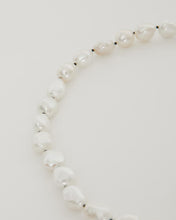 Load image into Gallery viewer, Simple Baroque Pearl Collar in  Freshwater Pearl
