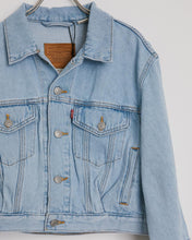 Load image into Gallery viewer, Loose Sleeve Trucker Jacket in Light Wash
