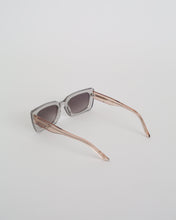 Load image into Gallery viewer, Kenzie Glasses in Haze
