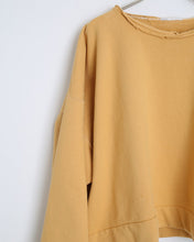 Load image into Gallery viewer, Mingle Sweatshirt in Corn
