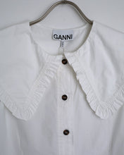 Load image into Gallery viewer, Cotton Poplin Shirt in Bright White
